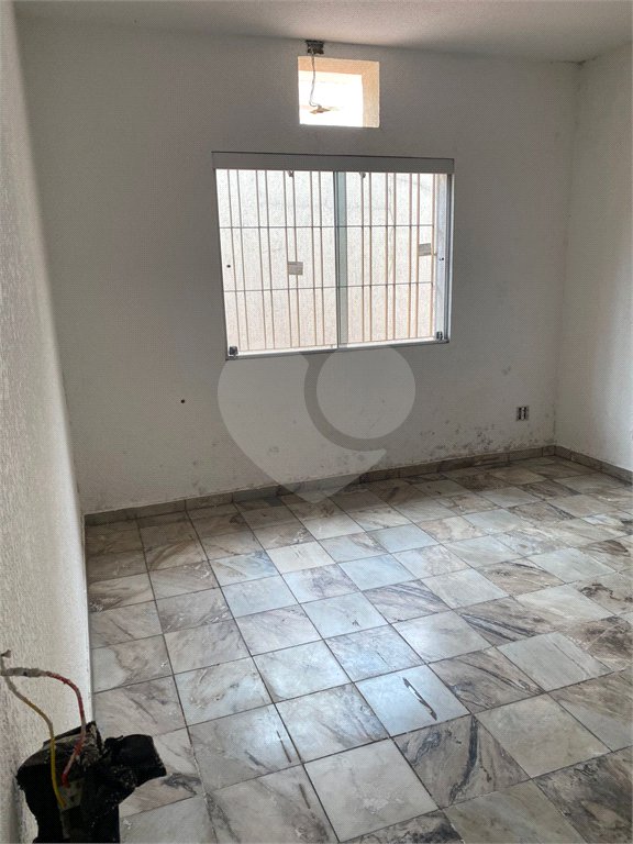 Casa Térrea à venda com 3 quartos em Vila Santo Estéfano, São Paulo, SP