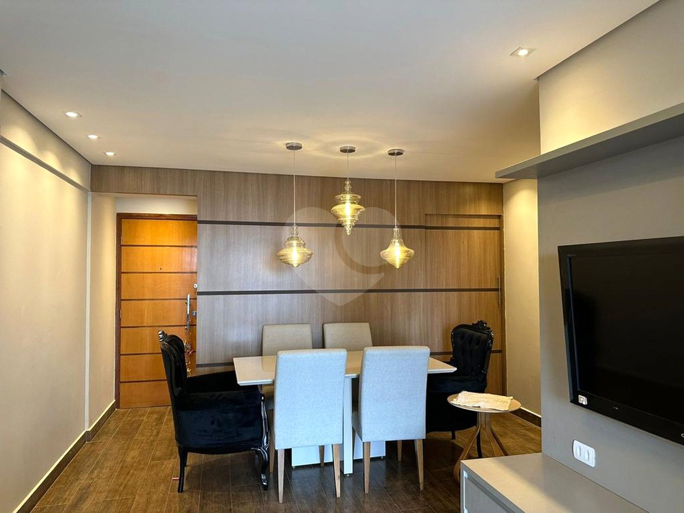 Apartamento para alugar com 3 quartos, sendo 2 suítes, em Jardim Emília, Sorocaba, SP
