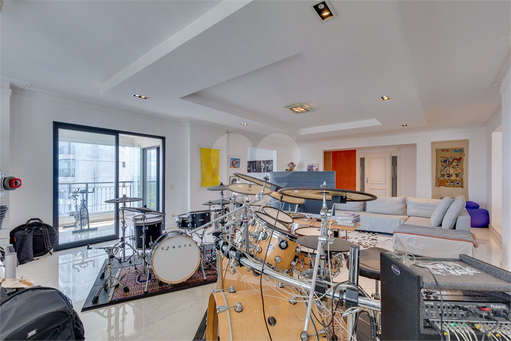 Apartamento à venda com 4 suítes em Alto da Boa Vista, São Paulo, SP
