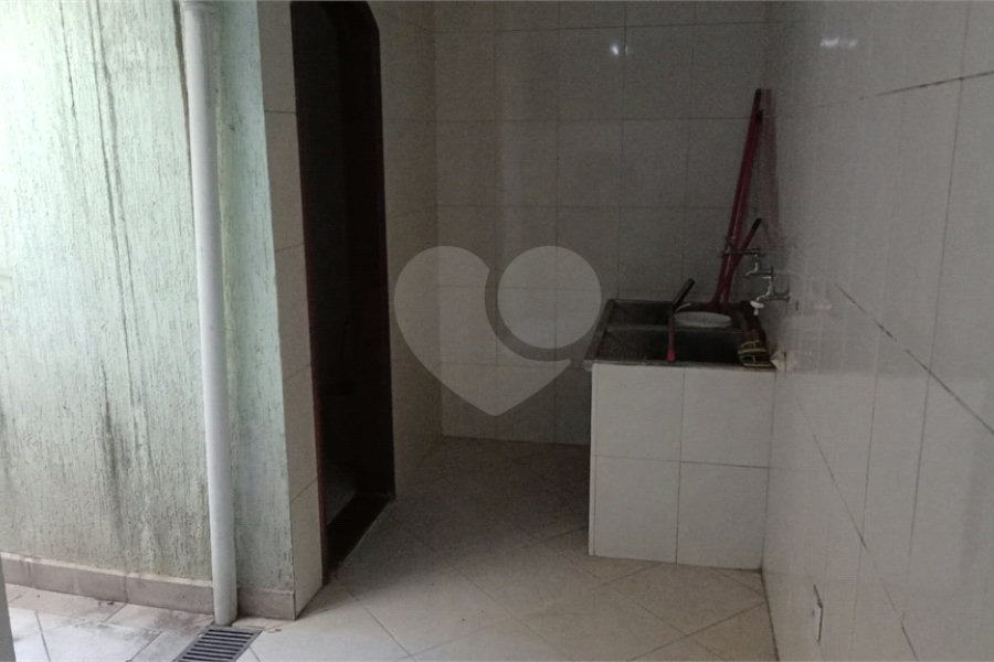 Sobrado à venda com 4 quartos, sendo 1 suíte, em Vila Rosália, Guarulhos, SP
