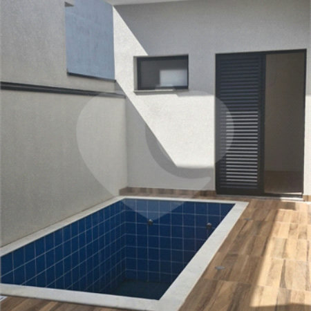 Casa à venda com 3 suítes no condomínio Terras da Estância, Paulínia - SP