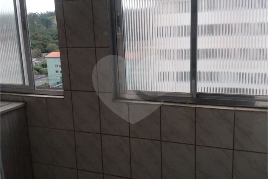 Apartamento à venda com 2 quartos em Cidade Tiradentes, São Paulo, SP