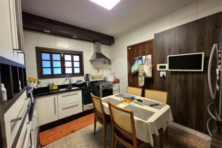 Casa à venda com 3 quartos, sendo 1 suíte, em Água Fria, São Paulo, SP