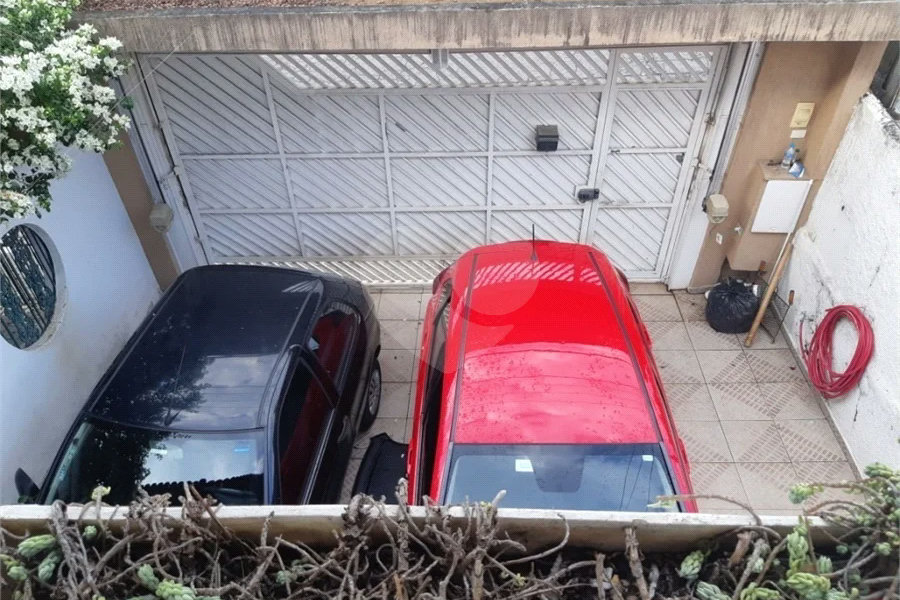 Sobrado à venda com 3 quartos, sendo 1 suíte, em Horto, São Paulo, SP