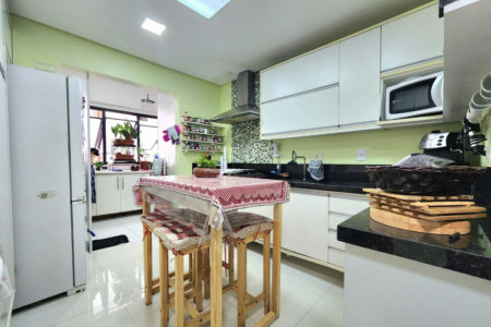 Apartamento com 3 dormitórios à venda, 99 m² por R$ 779.000 - Aparecida - Santos/SP