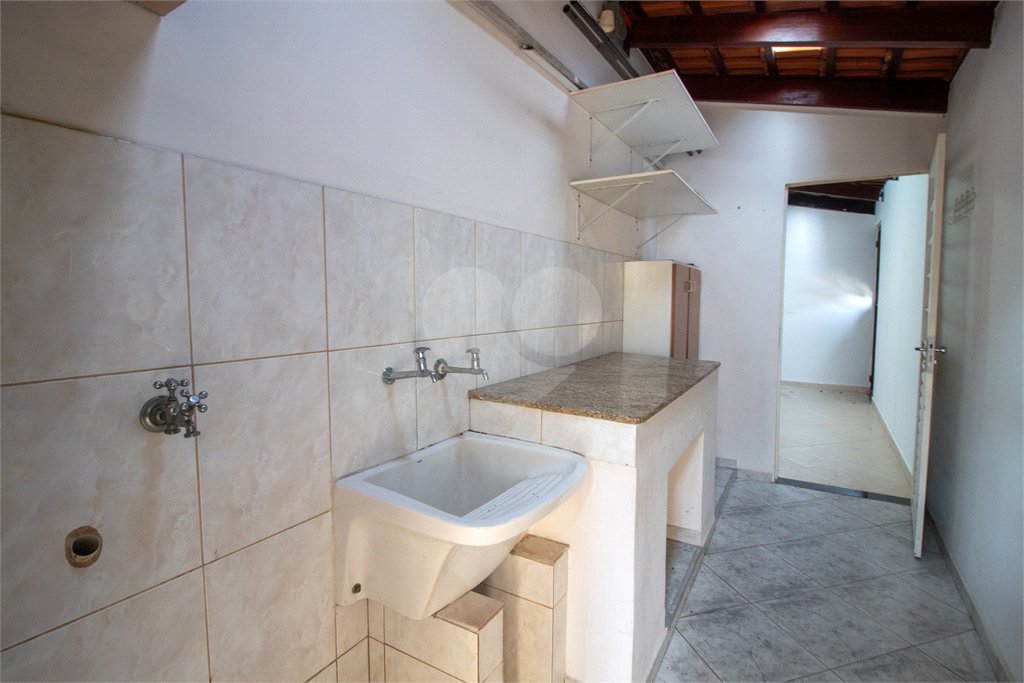 Sobrado à venda com 3 quartos, sendo 1 suíte, em Jardim Ester, São Paulo, SP