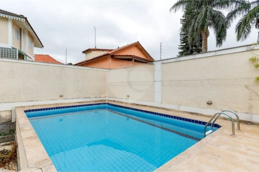 Sobrado à venda com 4 suítes em Vila Albertina, São Paulo, SP