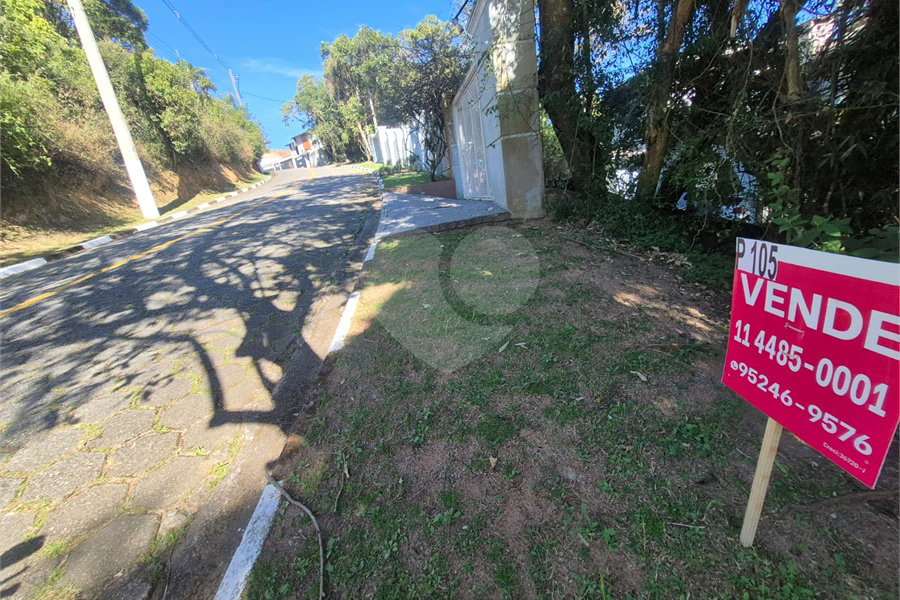 Terreno à venda no condomínio Parque Imperial da Cantareira, Mairiporã - SP