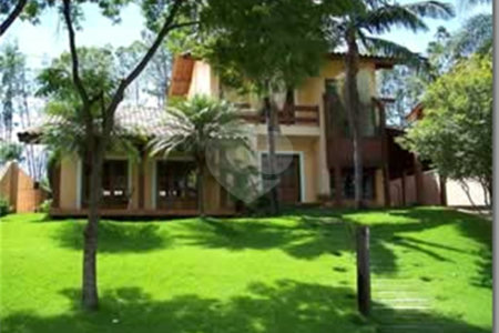 Casa à venda com 3 suítes no condomínio Village Visconde de Itamaracá, Valinhos - SP