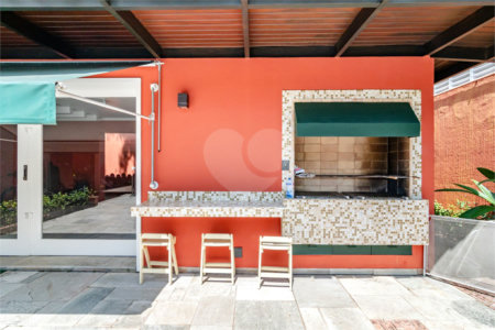 Casa à venda com 4 suítes no condomínio Residencial Chácara Monte Alegre, São Paulo - SP