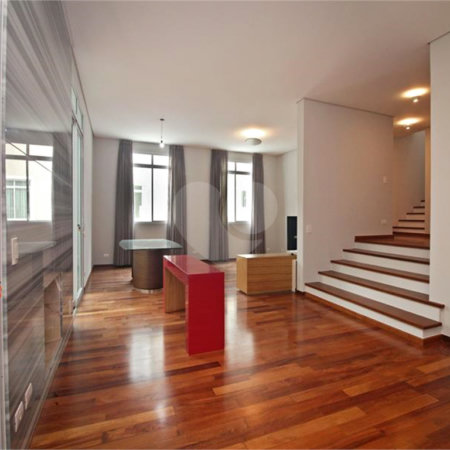 Casa à venda com 3 suítes no condomínio Brooklin Hills, São Paulo - SP