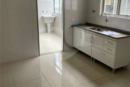 Apartamento à venda com 2 quartos, sendo 1 suíte,  no Centro, São Bernardo do Campo, SP