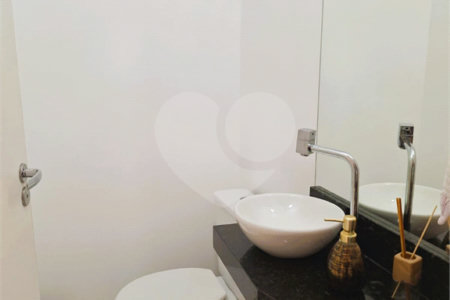 Casa à venda com 2 suítes no condomínio Residencial Américo de Figueiredo, Sorocaba - SP