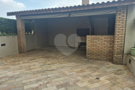 Apartamento à venda com 3 quartos, sendo 1 suíte, em Jardim São Paulo(zona Norte), São Paulo, SP