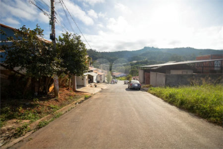 Terreno à venda em Vila Guilhermina, São Roque, SP