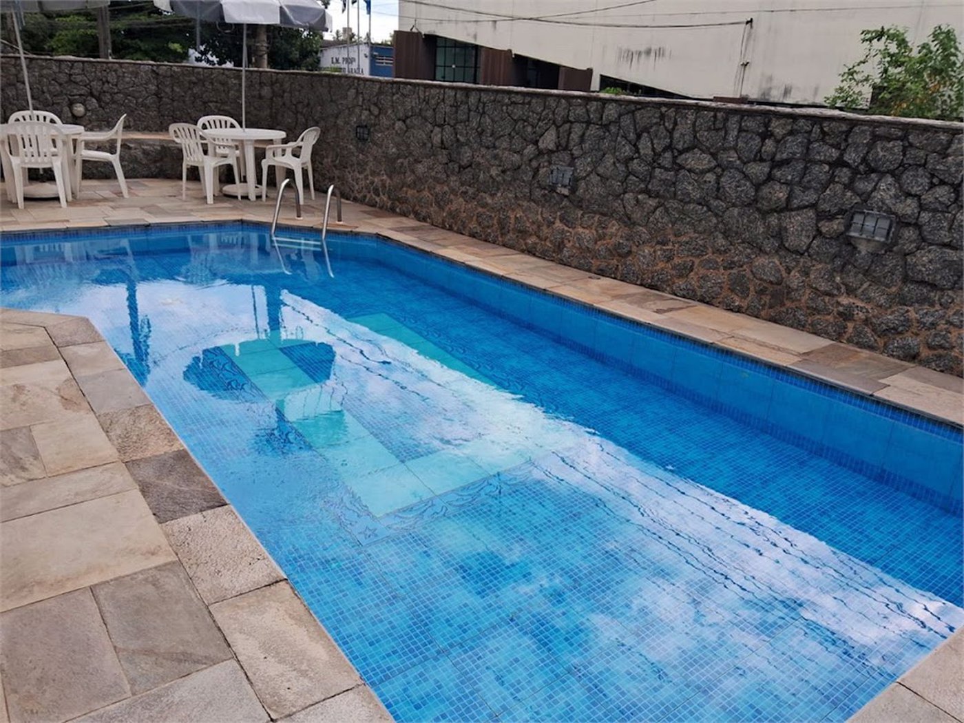 Apartamento Residencial à venda, Enseada, Guarujá - AP0900.