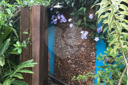 Sobrado à venda com 5 quartos, sendo 3 suítes, em Barra do Una, São Sebastião, SP