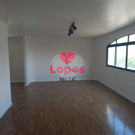 Apartamento à venda com 4 quartos, sendo 2 suítes,  em Vila Adyana, São José dos Campos, SP