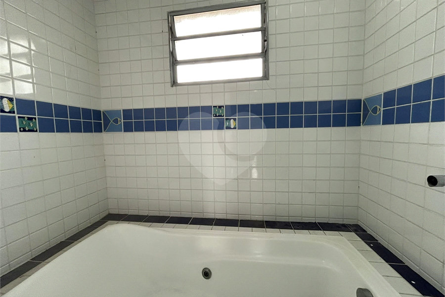 Sobrado à venda com 4 quartos, sendo 2 suítes, em Limão, São Paulo, SP
