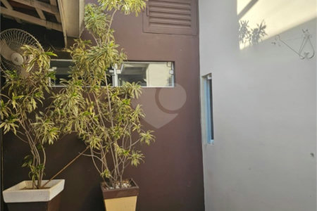 Casa à venda com 3 quartos, sendo 1 suíte, no condomínio Parque das Árvores, Sorocaba - SP