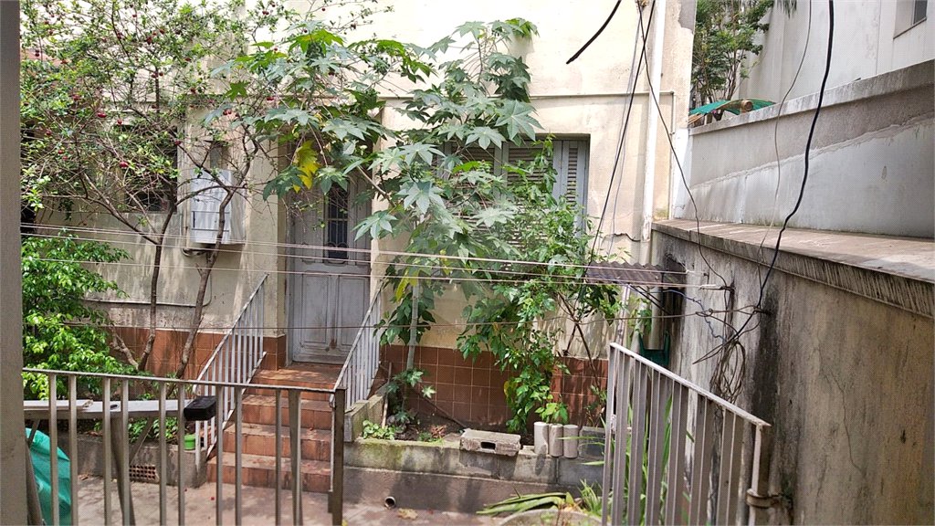 Sobrado à venda com 4 quartos, sendo 1 suíte, em Santana, São Paulo, SP
