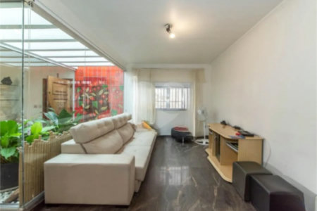 Casa à venda com 5 quartos, sendo 3 suítes, em Vila Santo Estéfano, São Paulo, SP