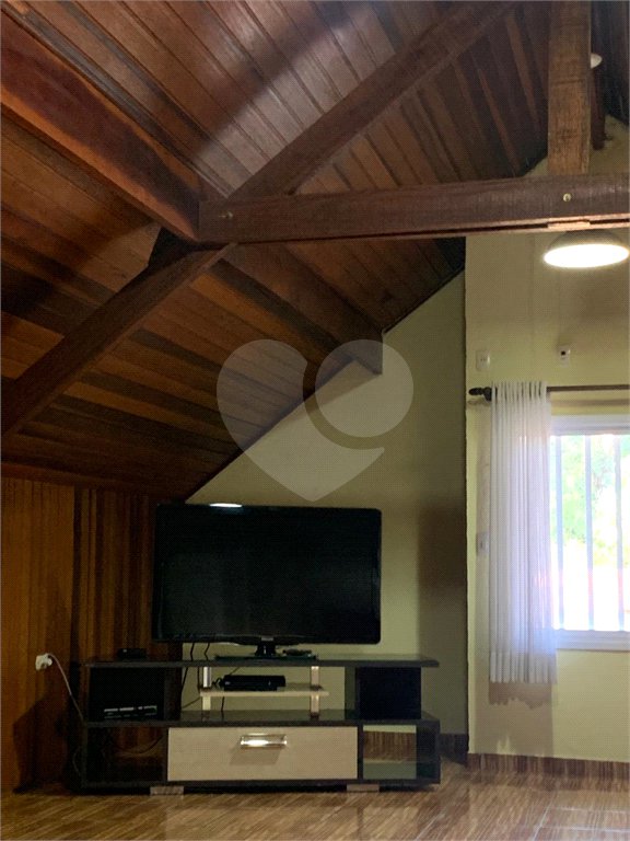 Casa Térrea à venda com 3 quartos, sendo 1 suíte, em Alpes D'ouro, Bom Jesus dos Perdões, SP