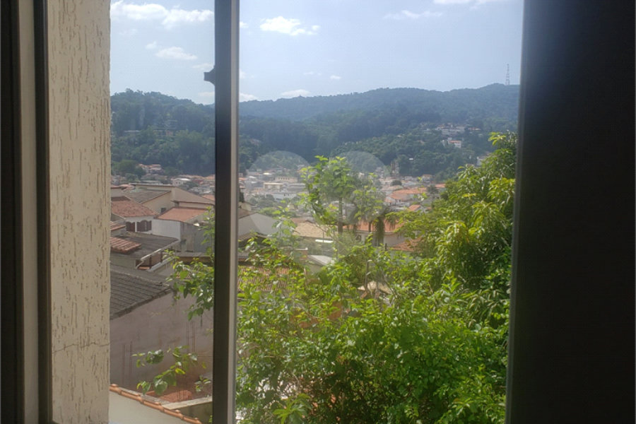 Sobrado à venda com 3 quartos, sendo 1 suíte, em Tremembé, São Paulo, SP