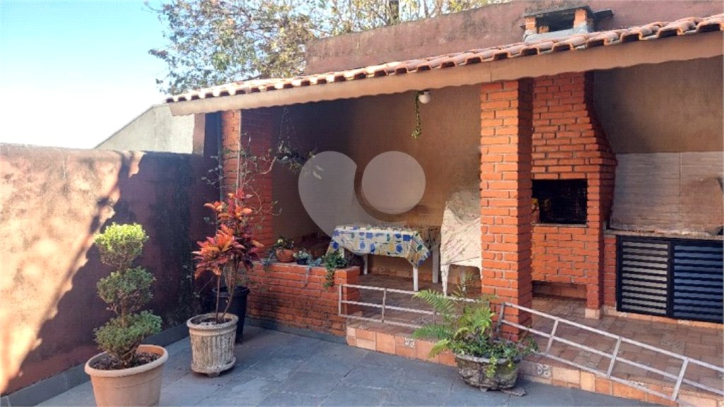 Casa à venda com 3 quartos em Sumarezinho, São Paulo, SP