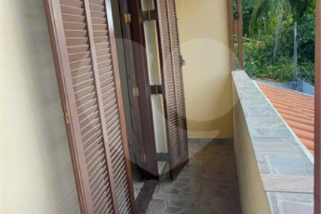 Casa à venda com 3 quartos, sendo 1 suíte, em Bosque dos Eucaliptos, São José dos Campos, SP
