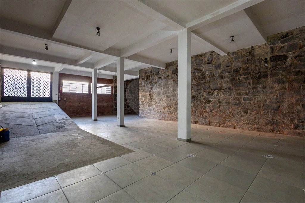 Casa à venda com 4 suítes em Jardim Londrina, São Paulo, SP
