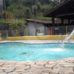 Casa à venda com 4 quartos, sendo 2 suítes, no condomínio Gleba II, Mairiporã - SP