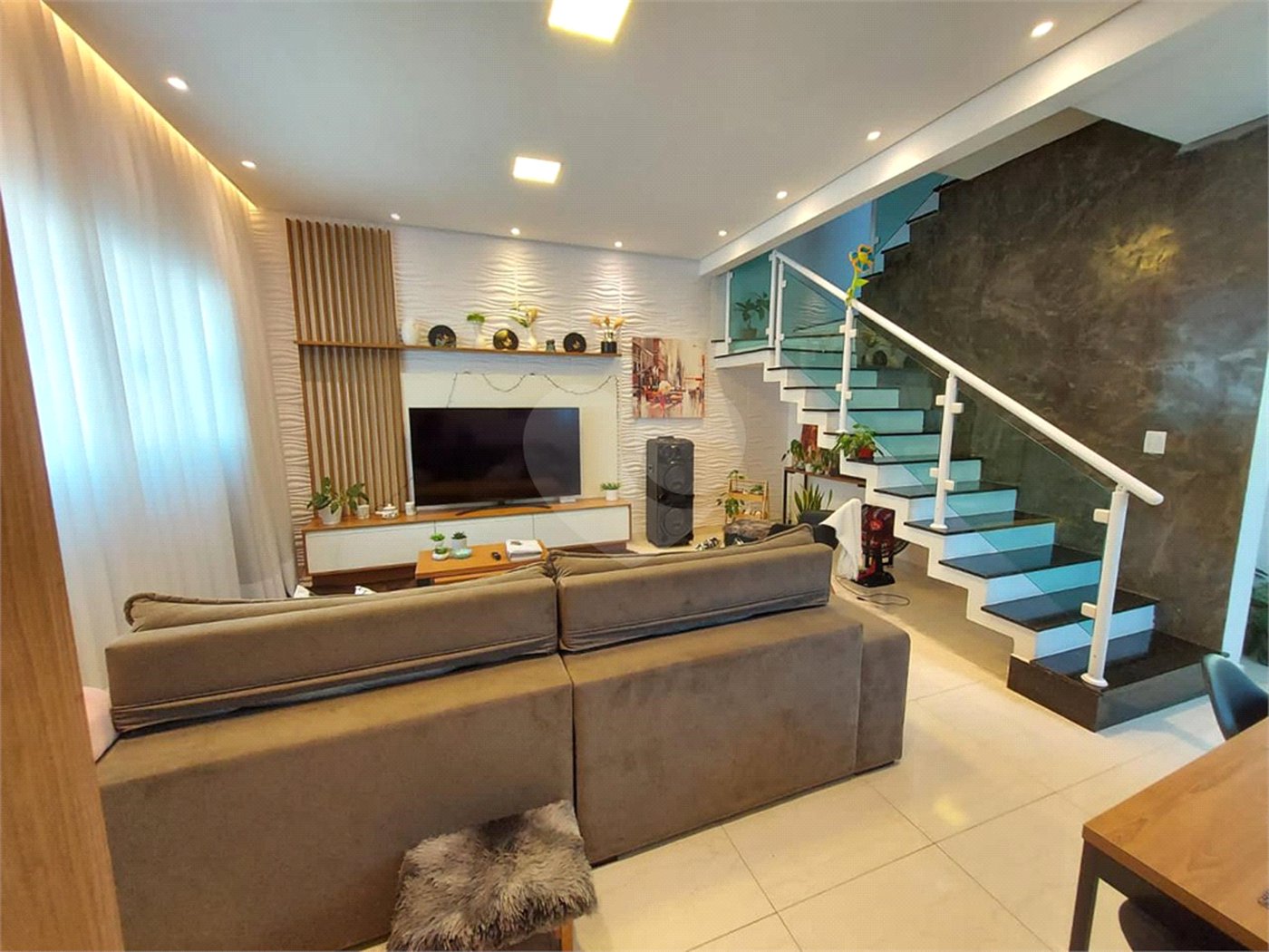 Casa à venda com 3 quartos, sendo 1 suíte,  em Villa Di Cesar, Mogi das Cruzes, SP