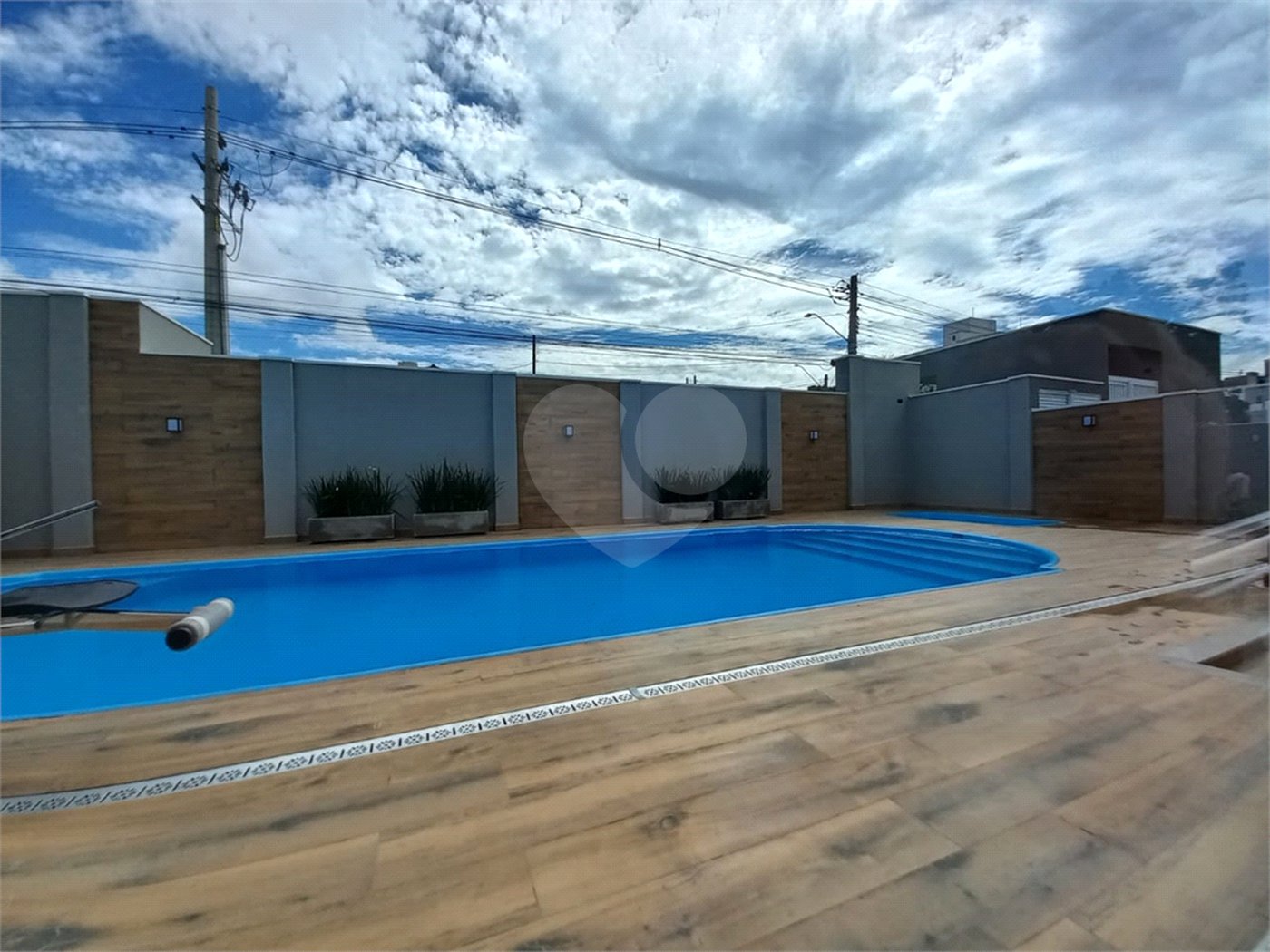 Apartamento à venda com 2 quartos, sendo 1 suíte,  em Jardim Oriente, São José dos Campos, SP