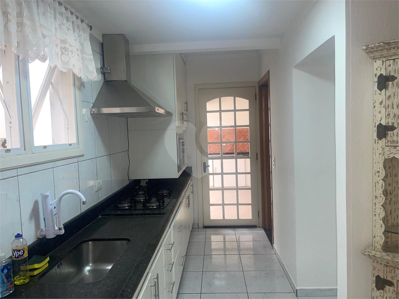 Casa à venda com 3 quartos, sendo 1 suíte,  no condomínio Vilagio Viccino, São Paulo - SP
