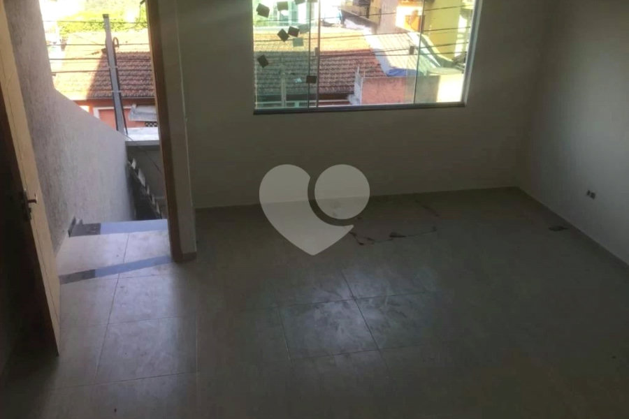 Sobrado à venda com 3 suítes em Vila Mazzei, São Paulo, SP