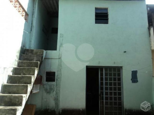 Sobrado à venda com 3 quartos no Brasilândia, São Paulo, SP