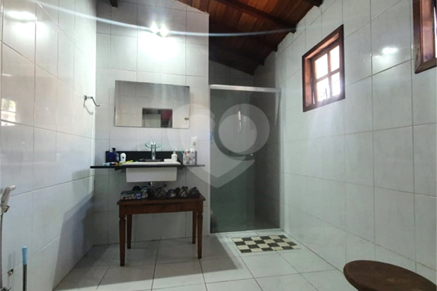 Sobrado à venda com 5 quartos, sendo 3 suítes, em Tremembé, São Paulo, SP