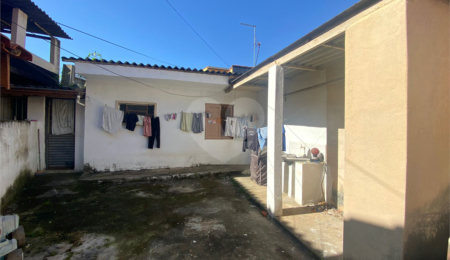 Casa à venda com 2 quartos, sendo 1 suíte,  em Jardim Alvinópolis Ii, Atibaia, SP