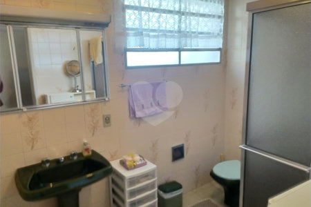 Sobrado à venda com 3 quartos, sendo 1 suíte, em Brooklin, São Paulo, SP