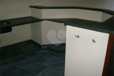 Casa à venda com 2 suítes em Jardim Eliana, Araraquara, SP