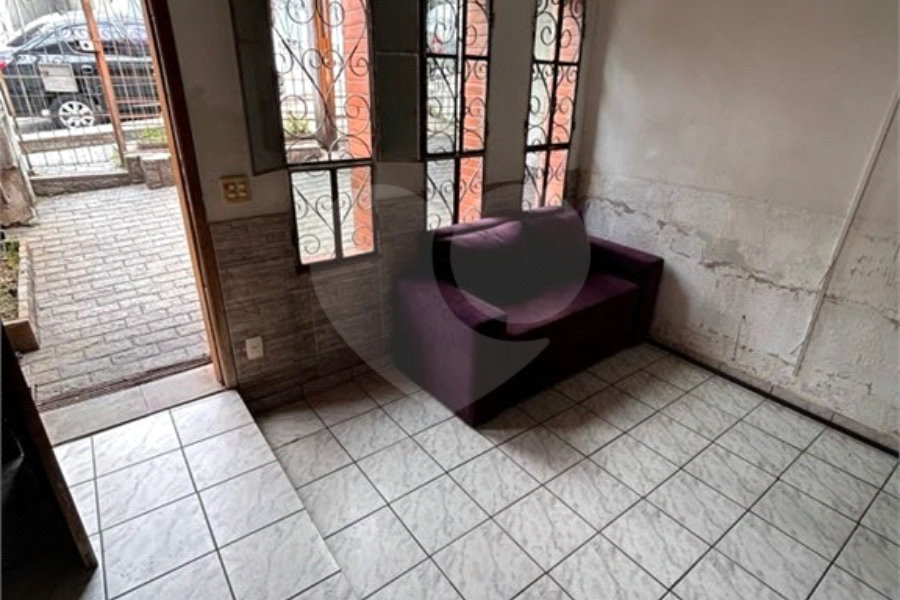 Sobrado à venda com 3 quartos em Água Fria, São Paulo, SP