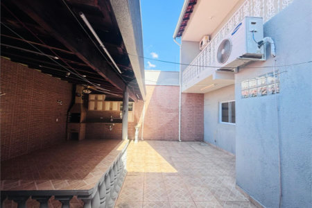 Casa para alugar com 3 quartos, sendo 1 suíte,  em Wanel Ville, Sorocaba, SP
