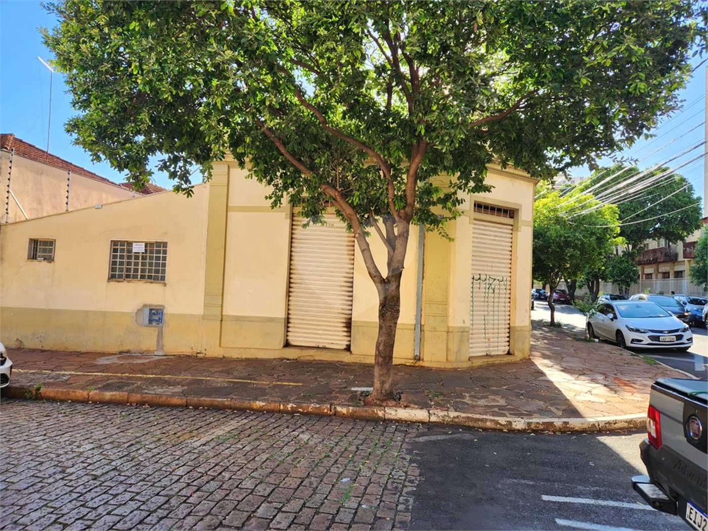 Casa à venda com 5 quartos em Jardim Ártico, Araraquara, SP