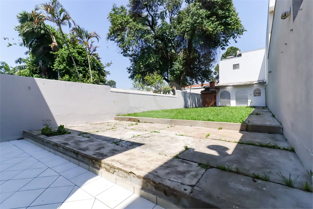Casa à venda com 3 quartos, sendo 1 suíte,  em Brooklin Paulista, São Paulo, SP