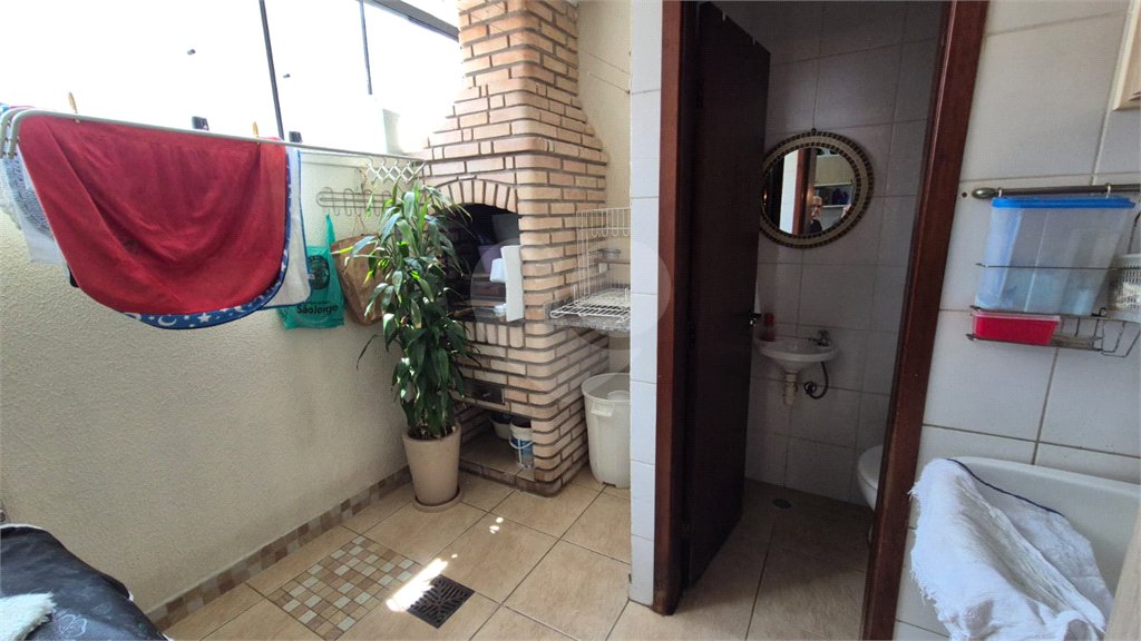 Casa à venda com 3 quartos, sendo 1 suíte, no condomínio Indefinido_ernani Pinto_439, São Paulo - SP