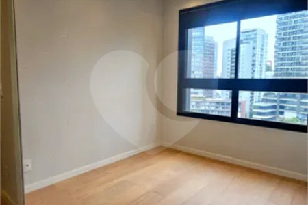 Apartamento para alugar com 3 quartos, sendo 1 suíte,  em Sumaré, São Paulo, SP
