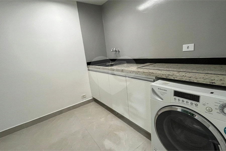 Sobrado à venda com 3 suítes em Tucuruvi, São Paulo, SP