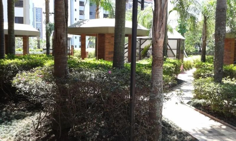 Apartamento à venda com 4 suítes em Vila Andrade, São Paulo, SP