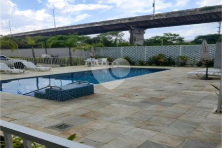 Apartamento à venda com 2 quartos em Guaiaúna, São Paulo, SP
